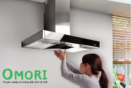 máy hút mùi kêu to