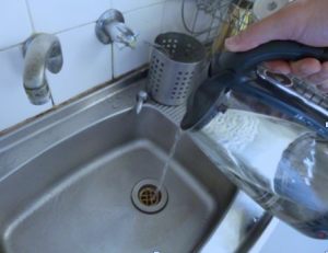 sử dụng nước sôi